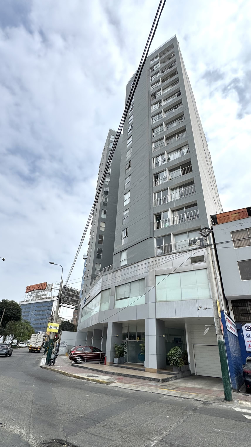 Av. Andrés Avelino Cáceres Dpto. 1001, Surquillo - 89.96 m2 - 3 habitaciones</h3>